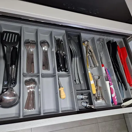 Le 4 Stagioni, In 아파트 보르디게라