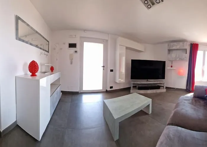 Le 4 Stagioni, In Appartement *